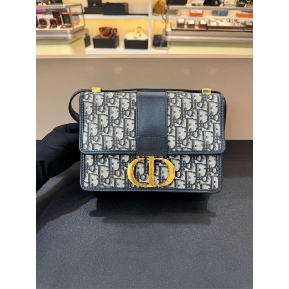 Dior Women Pre-Loved Bag Very Good Condition